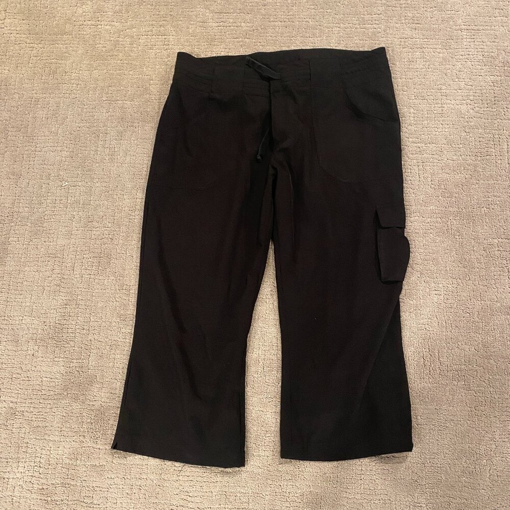 Alo Capri Pants
